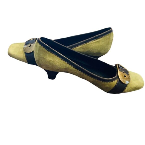 Vaneli Green Suede Pumps Antique Gold Buckle,Chocolate Tr… - Picture 3 of 10